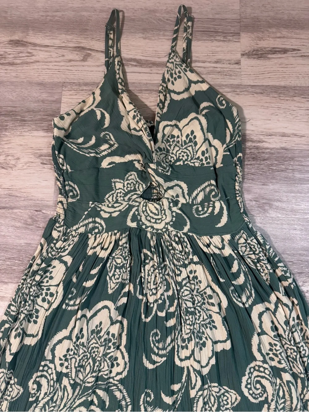 Angie Teal/green and Cream Floral Maxi Dress - Picture 2 of 8